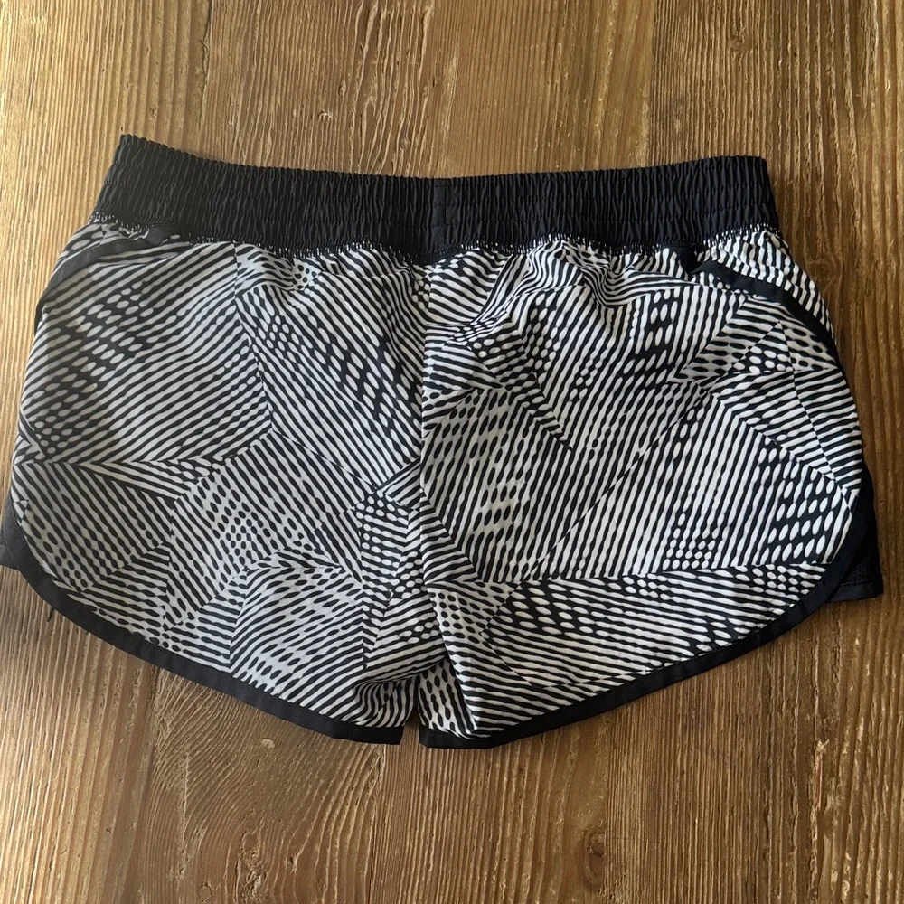 Champion Black and White Geometric Women's Athletic Shorts